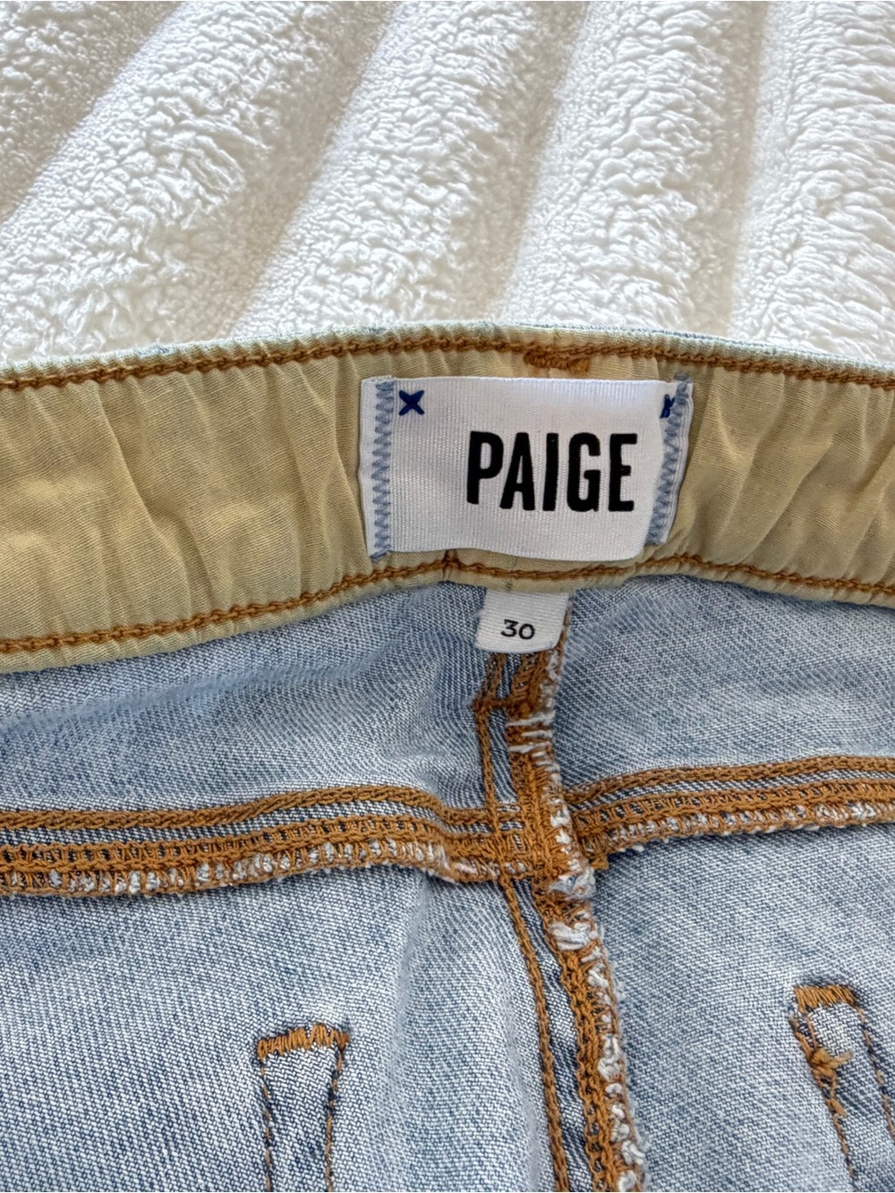 PAIGE Light Blue Skinny Jeans - Picture 3 of 7